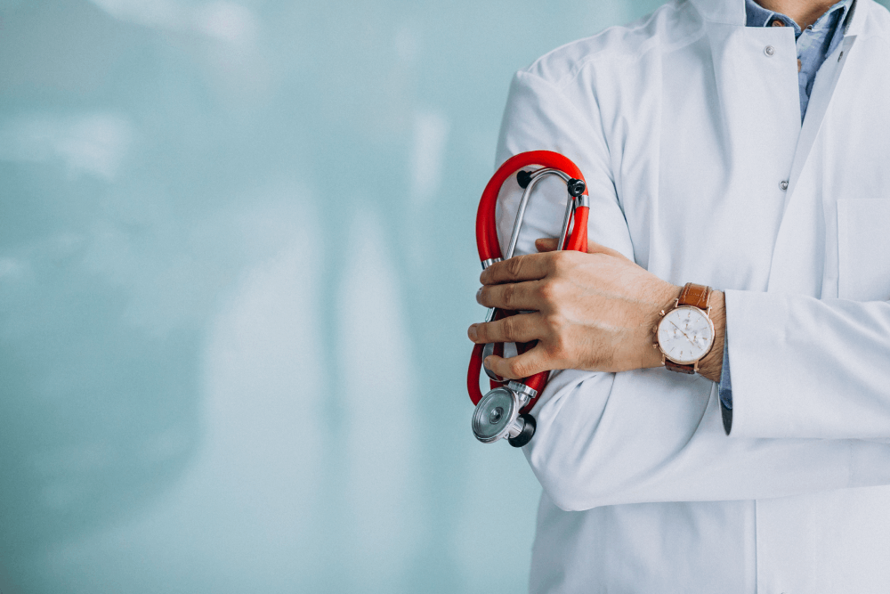 10 Leading UK Specialists for Lung Cancer Diagnosis and Therapy